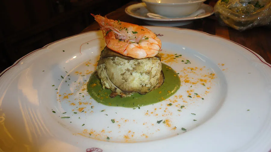 Piatti e ambienti dell'Osteria dal Capo